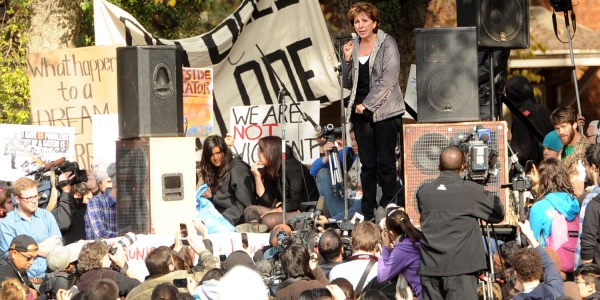 Linda P.B. Katehi, chancellor of the U. of California at Davis, promised to earn back the trust of students at a rally on the campus on Monday.
